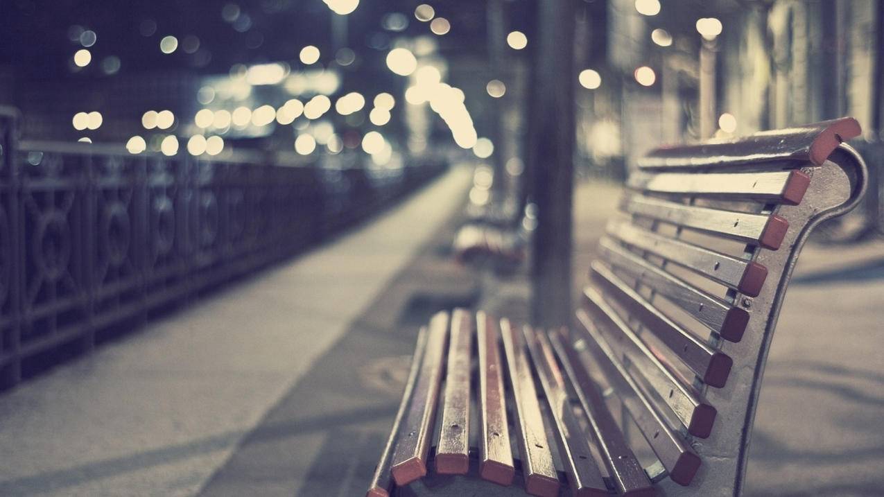 苹果手机怎么拆开后盖？iPhone手机拆除后盖教程_海外账号购买网