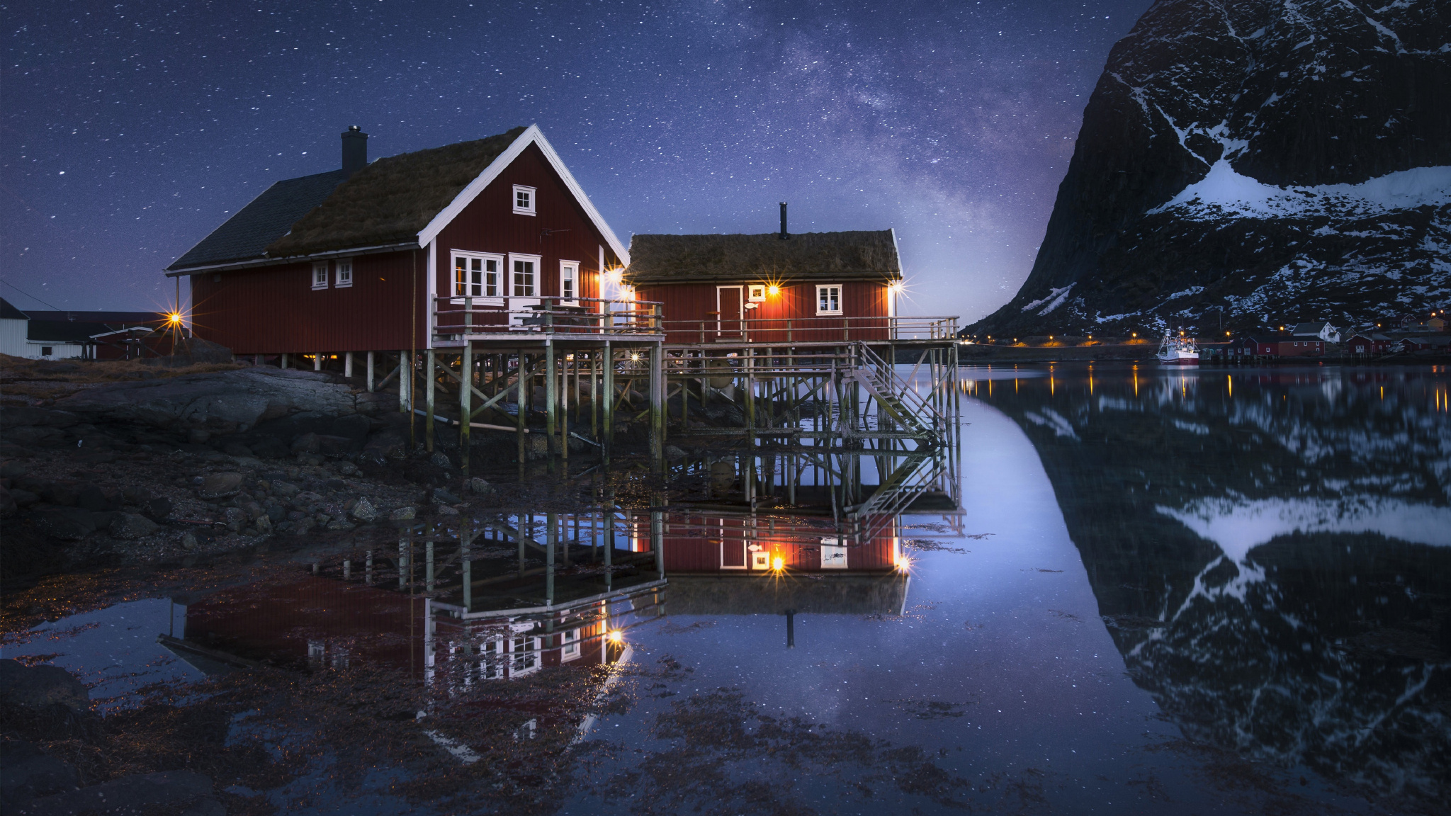 B站视频底部标识小火箭什么意思  ( 怎么把手机小火箭分享到电脑上 ) - 55dz账号网