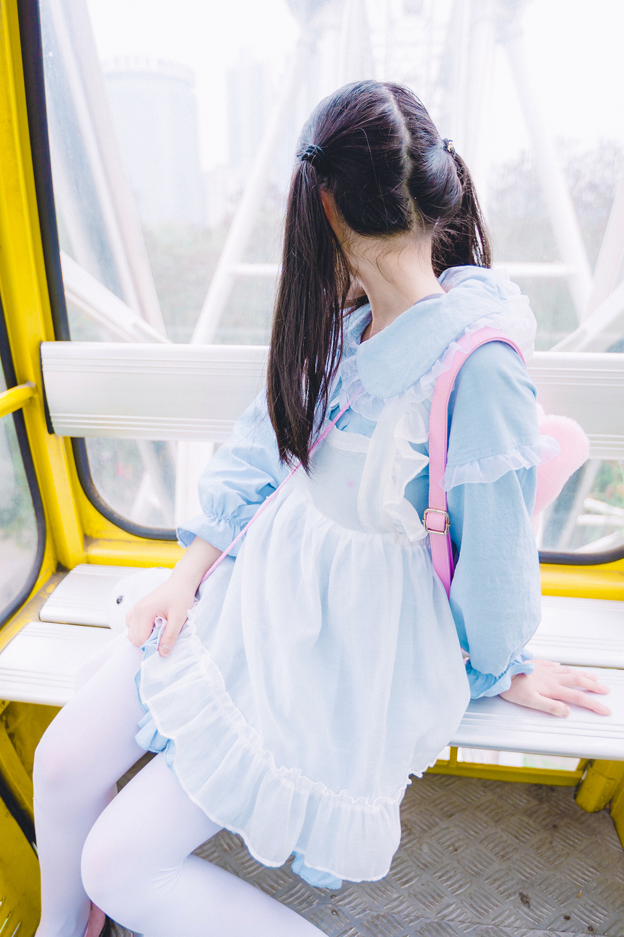 控车更方便！小米澎湃OS上线SU7桌面小部件-苹果id平台