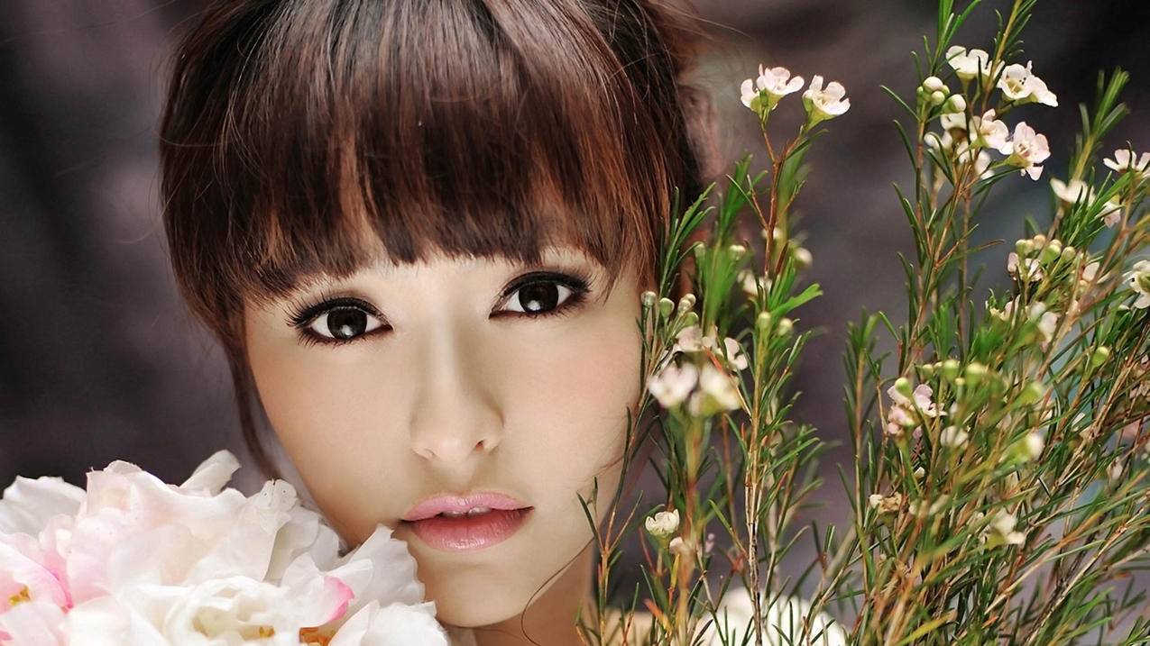 免费qq获赞的网站 - 一毛一万名片赞平台,qq免费互赞神器