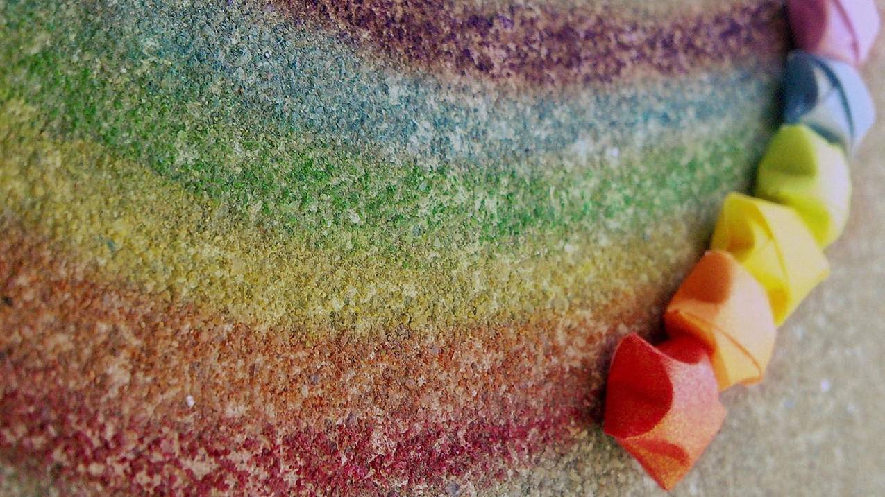 伊朗下“鱼雨”：鱼随暴雨从天而降 专家：龙卷风过境引起-苹果appid